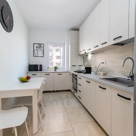 Mohost Turquoaz - 2br Mountain Vista Retreat Brasov