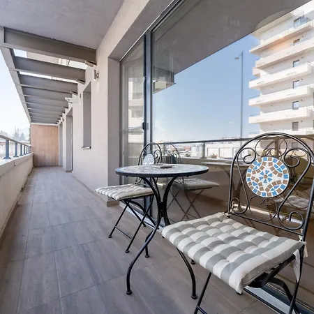 Mohost Turquoaz - 2br Mountain Vista Retreat Apartment